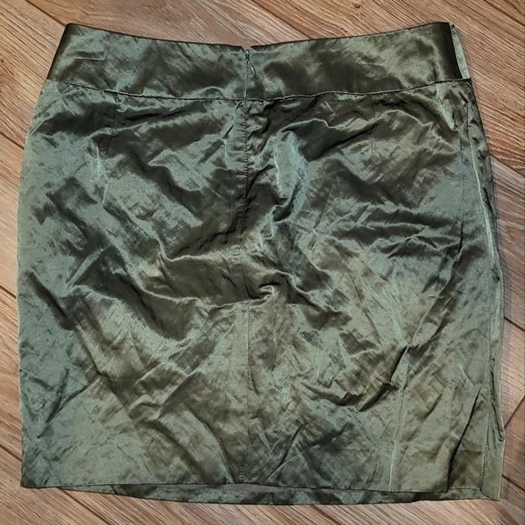 MICHAEL KORS Womens Skirt Size 6 Green Metallic Straight Pencil - Picture 2 of 4